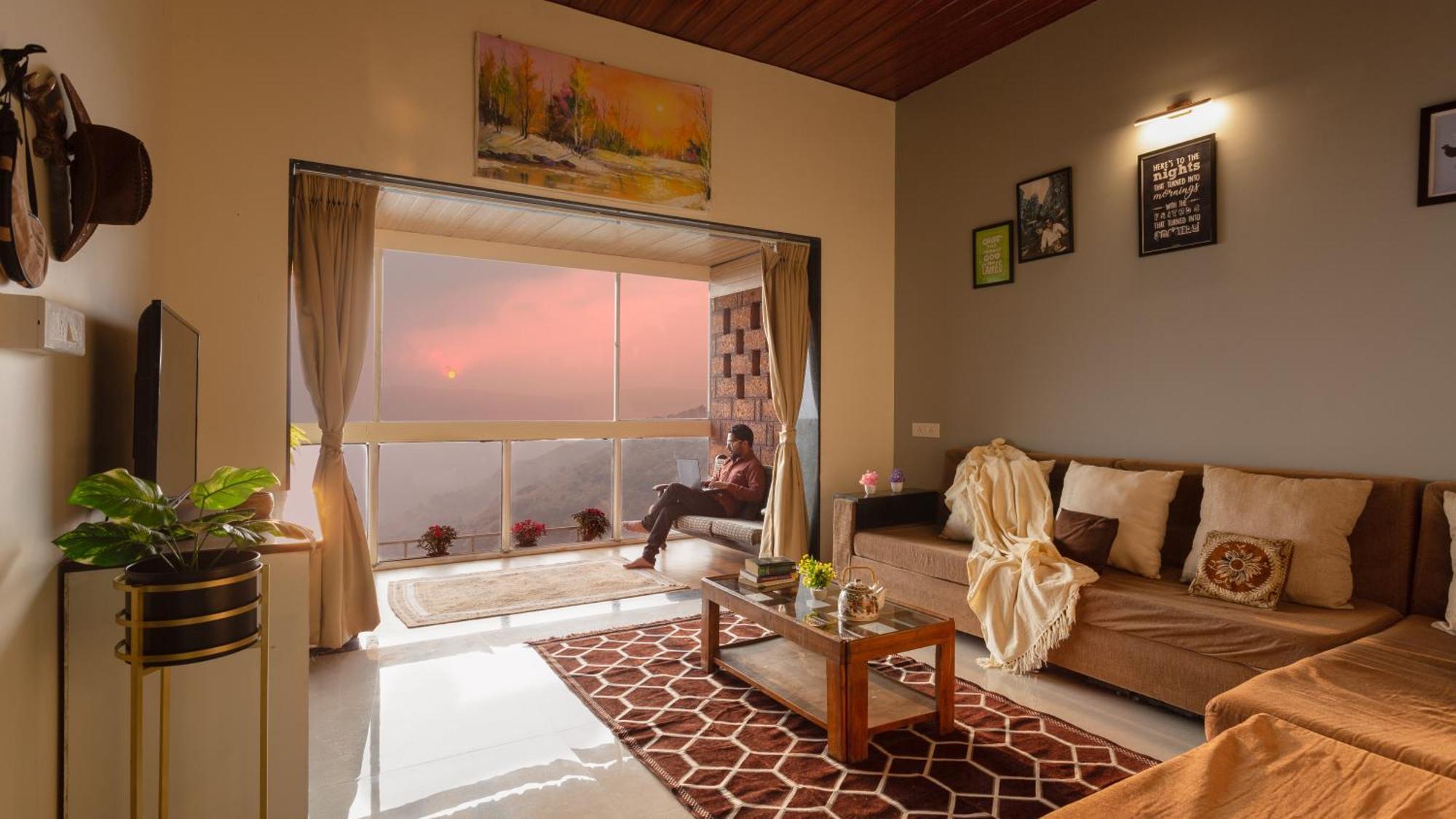 Skai Villa By Hill Staytion พันช์กานี ภายนอก รูปภาพ