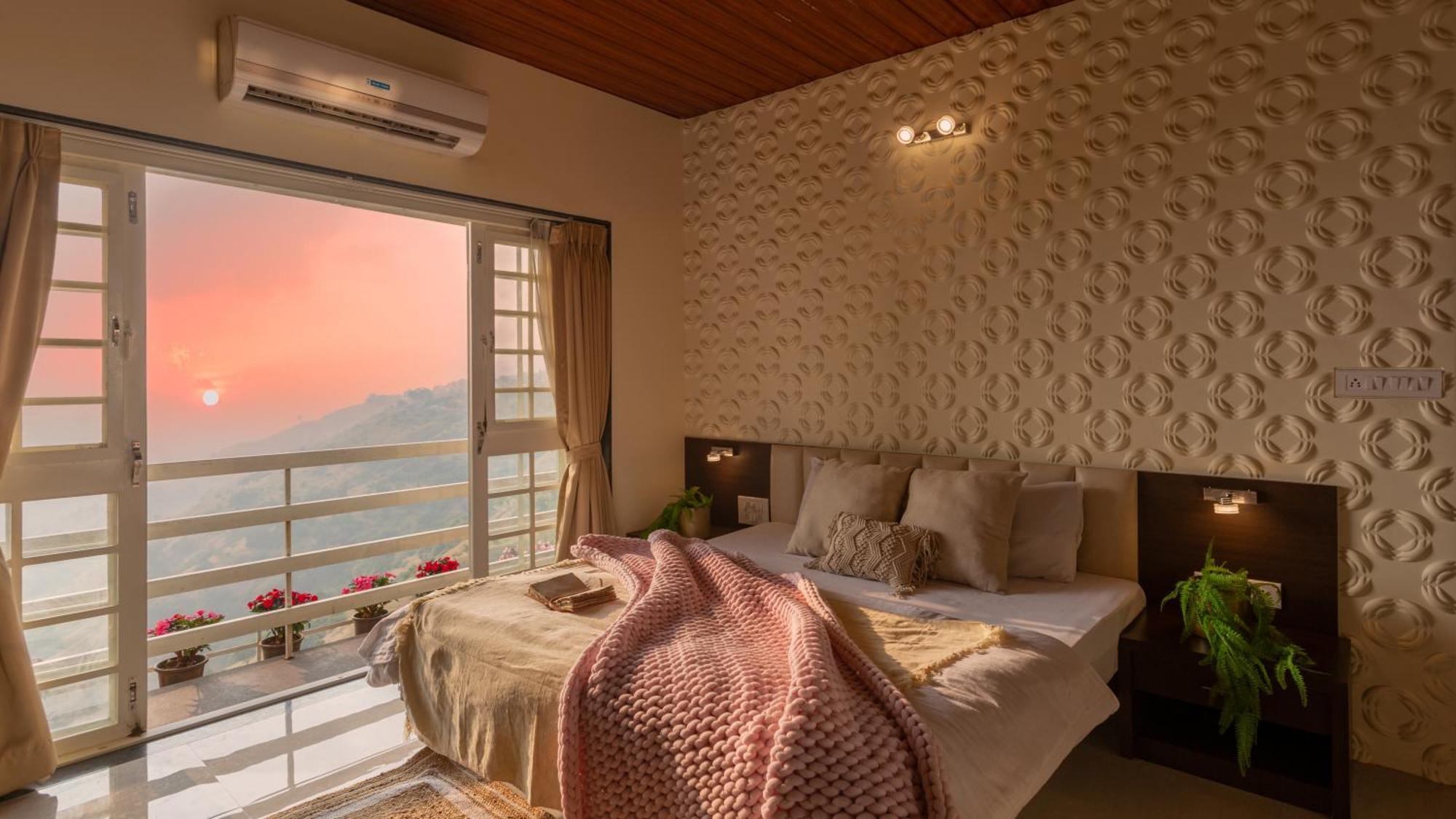 Skai Villa By Hill Staytion พันช์กานี ภายนอก รูปภาพ