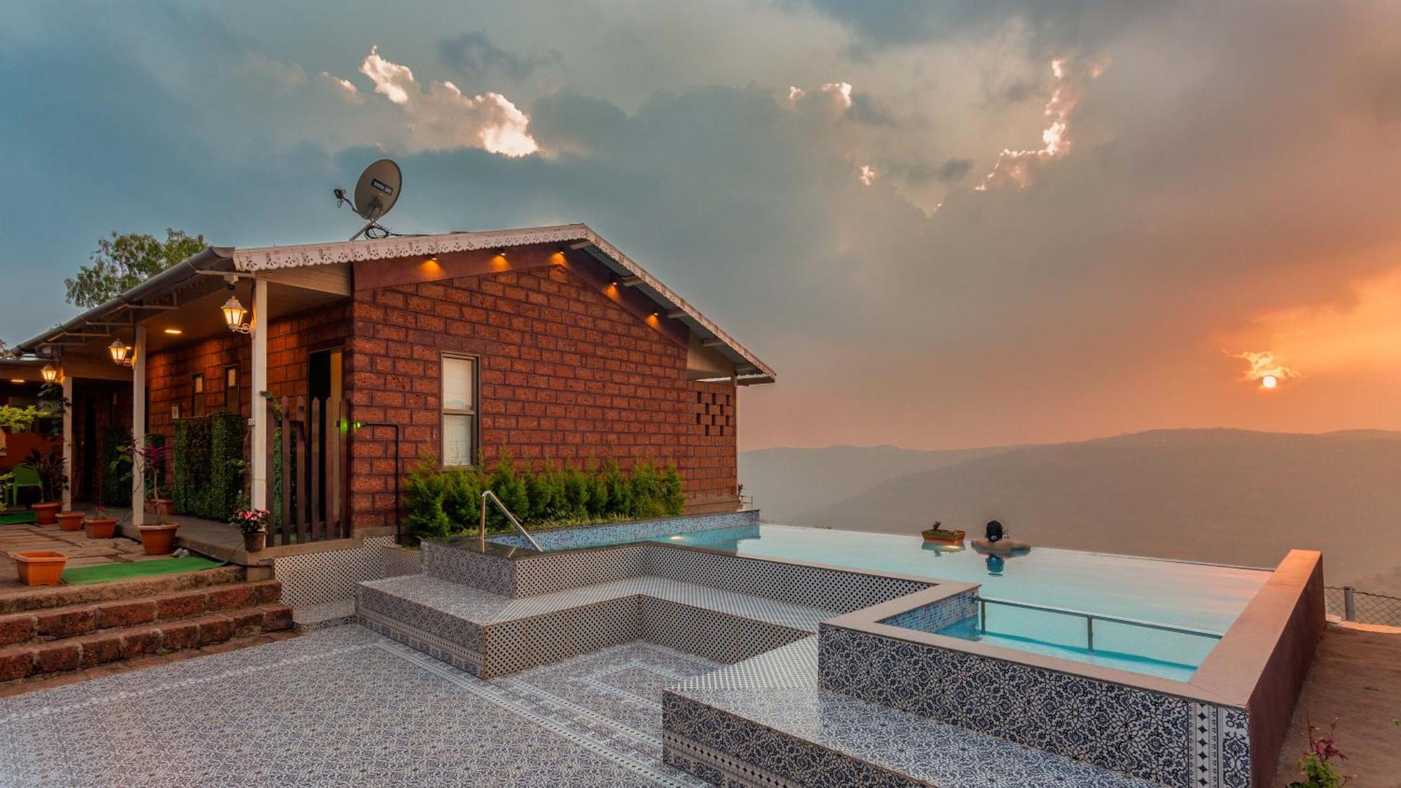 Skai Villa By Hill Staytion พันช์กานี ภายนอก รูปภาพ